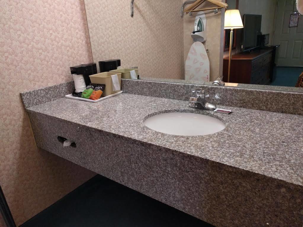 Hotel Brick Atlanta/norcross 2*